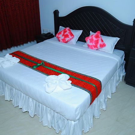 Aarya Bhavan Residency Hotel Malappuram Exterior foto