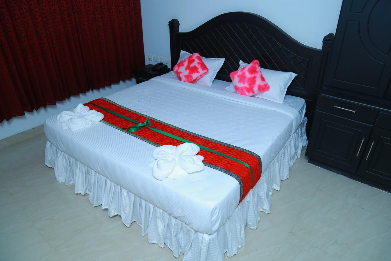 Aarya Bhavan Residency Hotel Malappuram Exterior foto