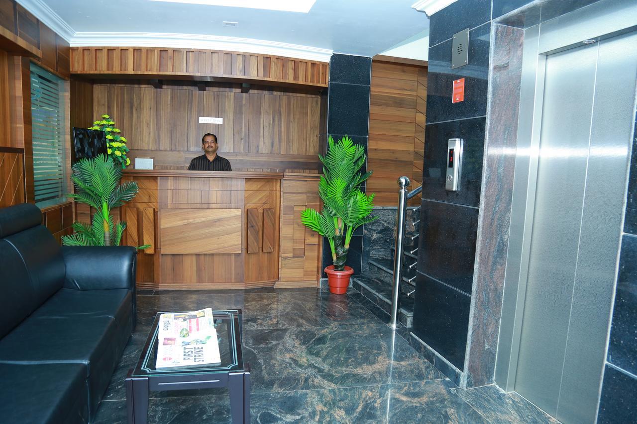 Aarya Bhavan Residency Hotel Malappuram Exterior foto