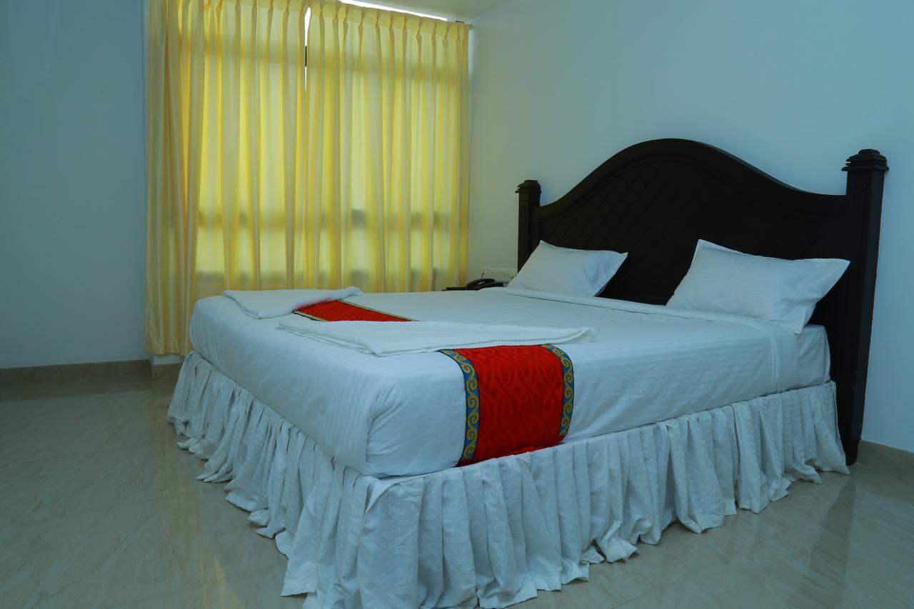 Aarya Bhavan Residency Hotel Malappuram Exterior foto
