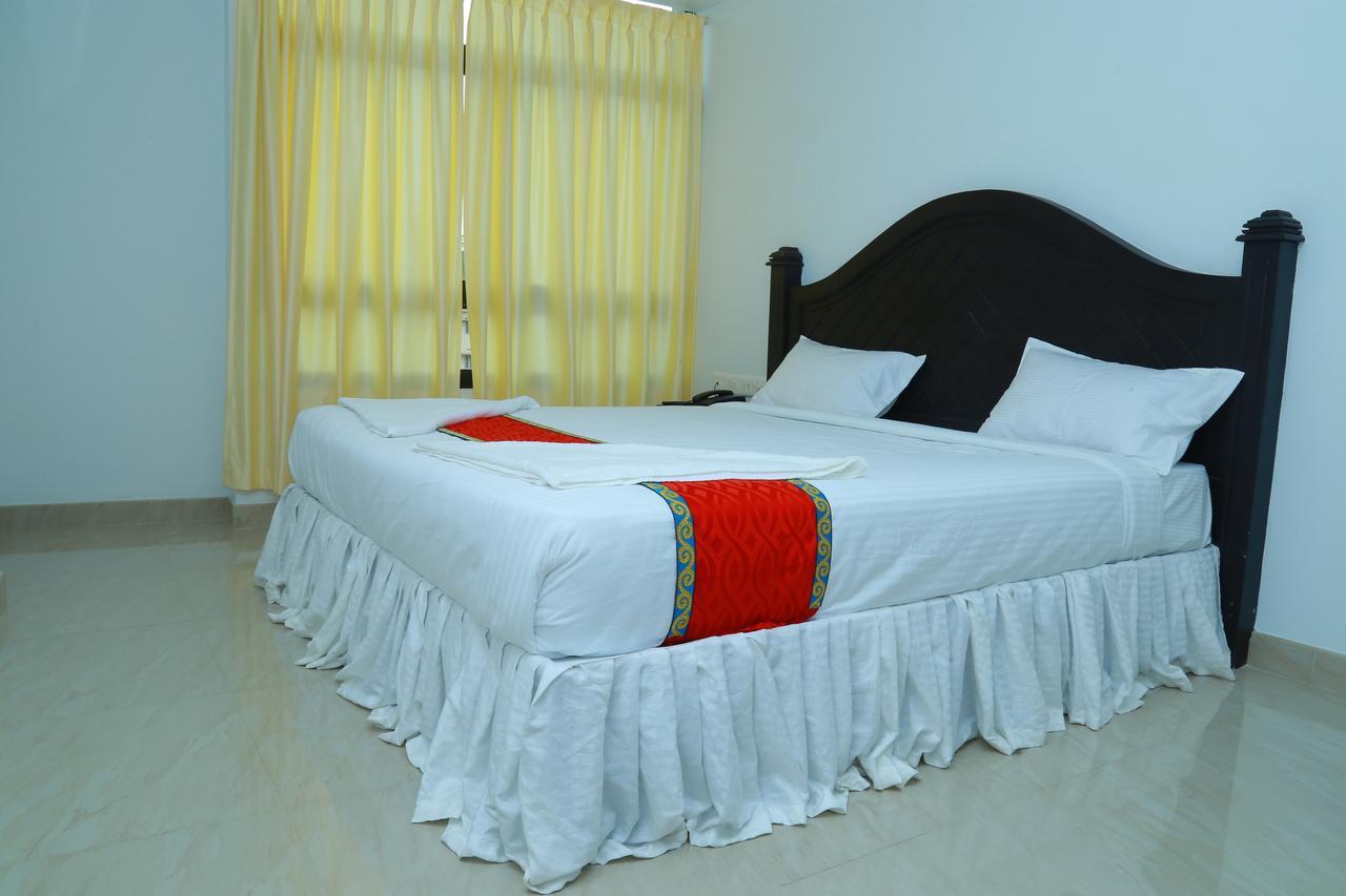 Aarya Bhavan Residency Hotel Malappuram Exterior foto