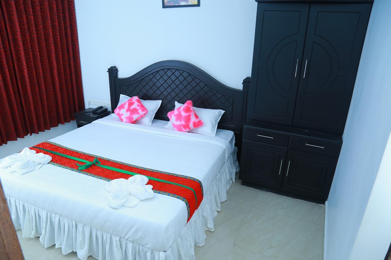 Aarya Bhavan Residency Hotel Malappuram Exterior foto